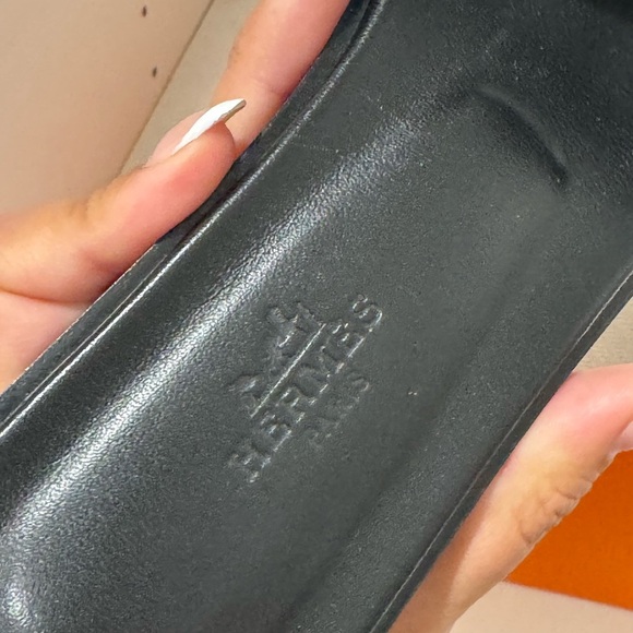 Hermes Silver Leather Sandals Oran leather mules silver size 38/5 - Picture 6 of 14